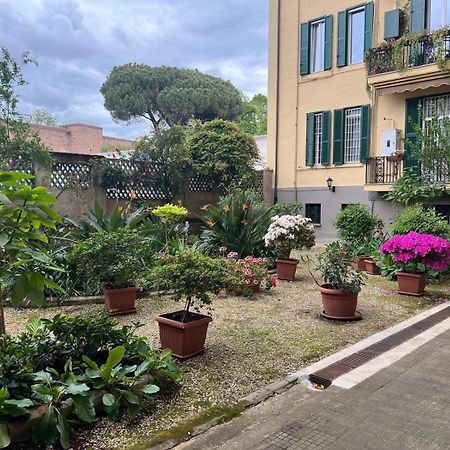 La Rosa Di Roma One Big Room In San Giovanni 外观 照片