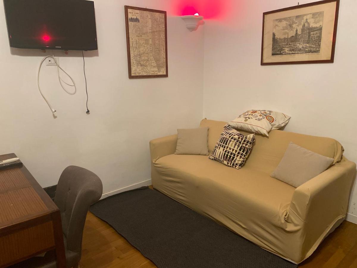 La Rosa Di Roma One Big Room In San Giovanni 外观 照片