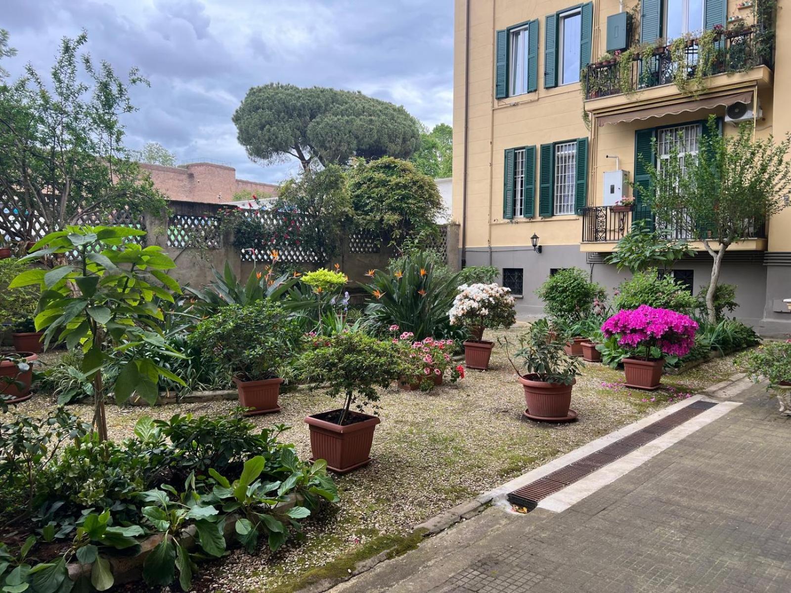 La Rosa Di Roma One Big Room In San Giovanni 外观 照片